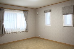 ��Q��002