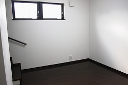 �`���Z�X�y�[�X�`�_�C�j���O001