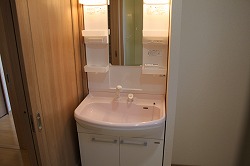 �`�e���с`�@���ʒE�ߏ��Ɨ���002