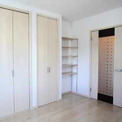 �m��001