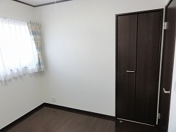 �m��D (2�K)001
