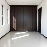 ��Q�� (3�K)002