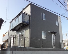 �O��2