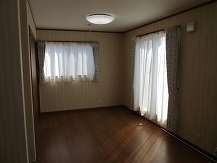 �m��B001
